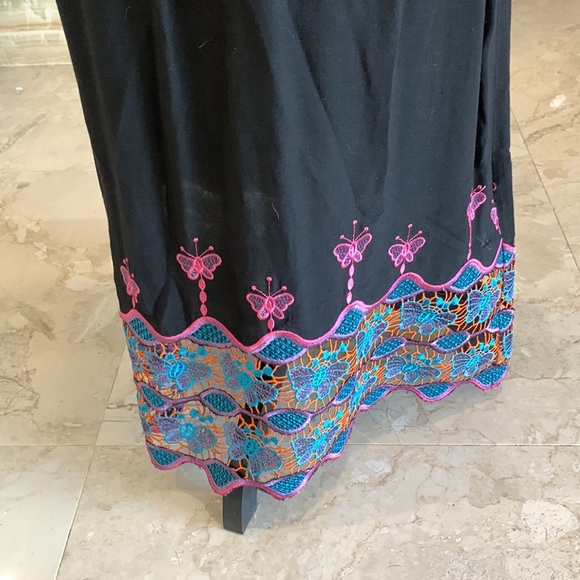 Women’s black Furenty One Strapless Dress - Picture 4 of 9